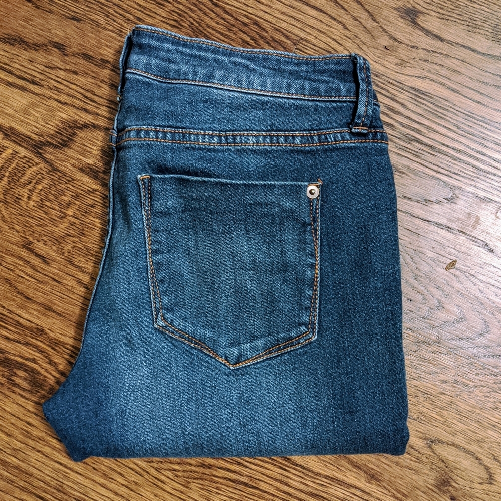 JustFab Distressed Skinny Denim Jeans